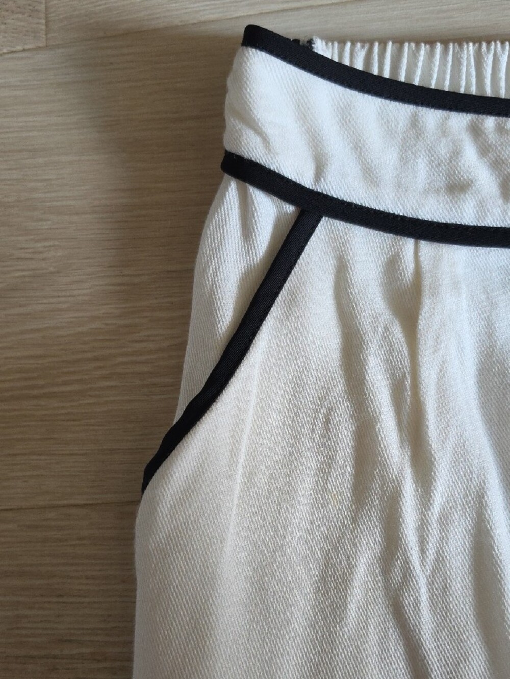 Sienna Sky Cream Tank & Short Sleep Set with Black Trim - Picture 9 of 11
